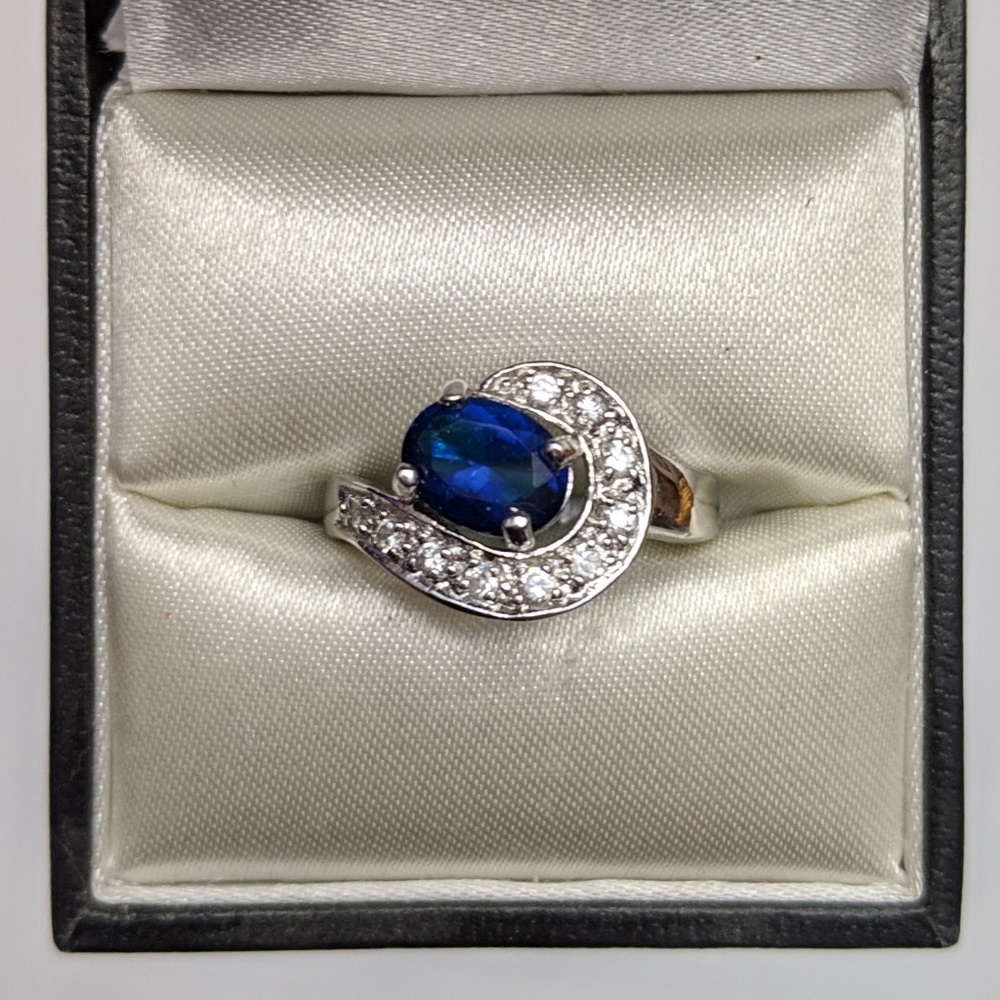Fashion Ring